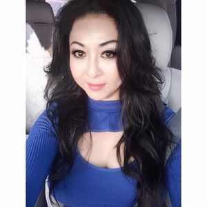 Meet your Posher, Leslie